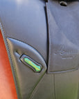 Amerigo HC Dressage 17,5" - černá - testační