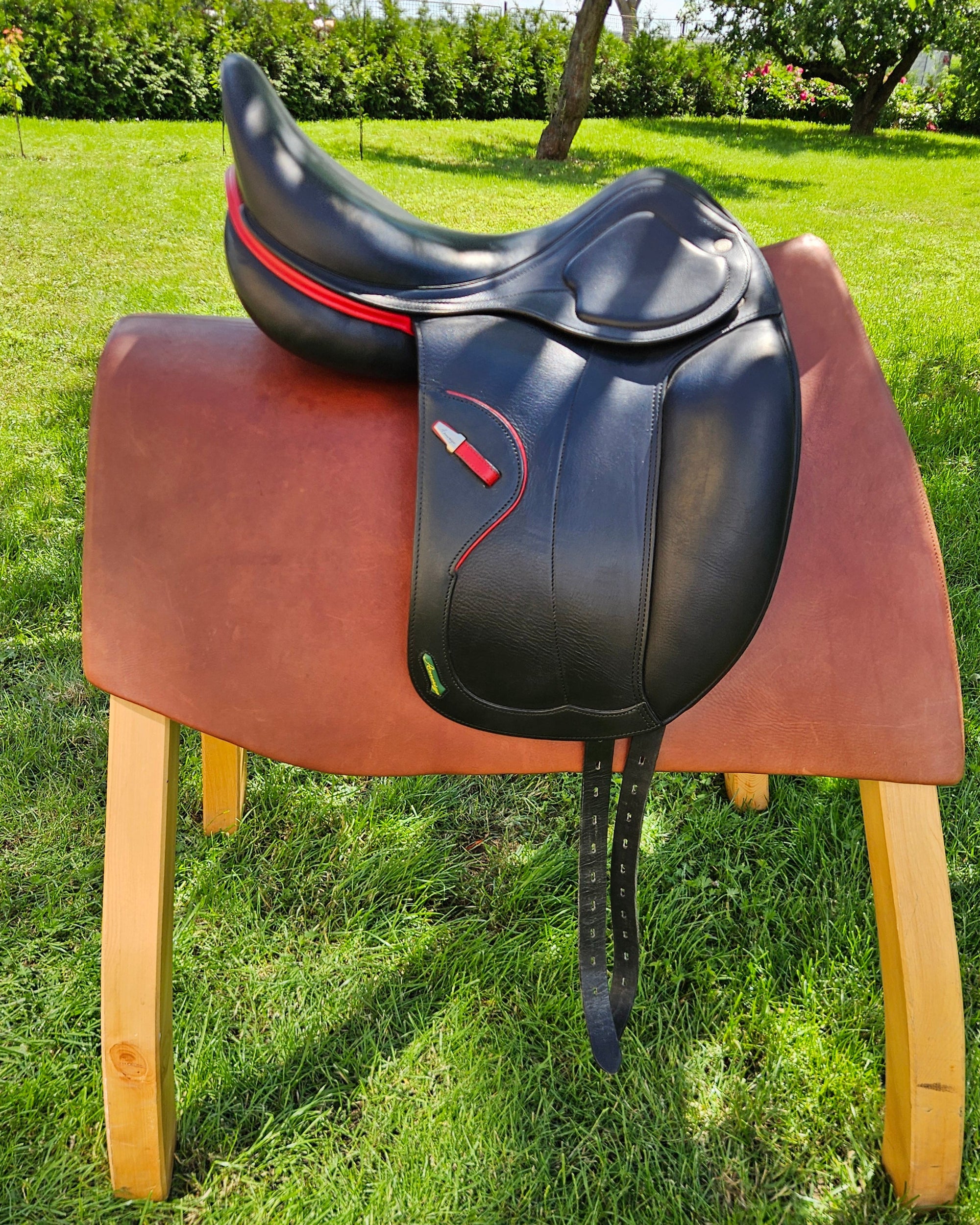 Amerigo Pasubio 17,5" - černá - testační Masterclas