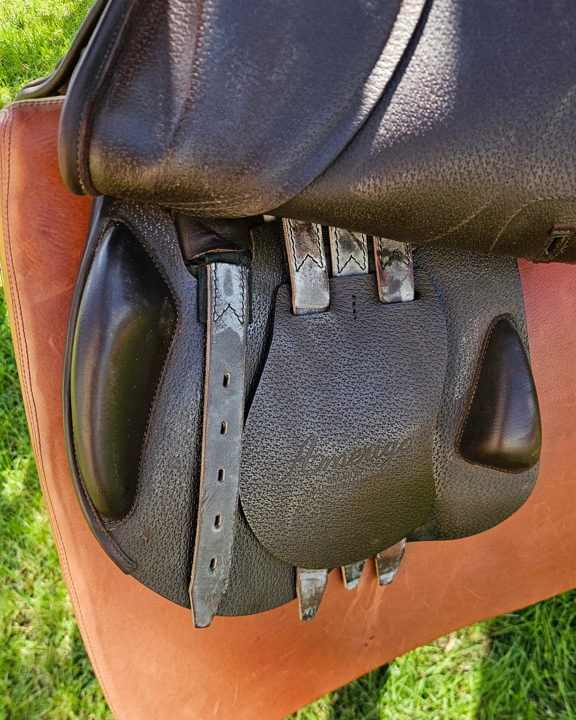 Amerigo DJ Largo 17,5" - hnědá - testační